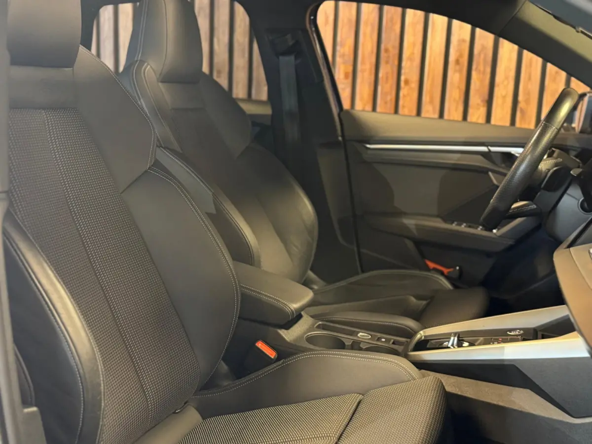 35 TFSI S edition / 3x S-Line / Pano / Virtual / Stoelverwarming / Carplay / DAB