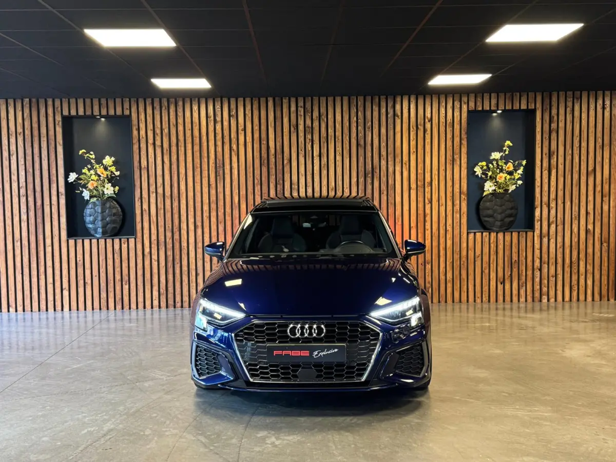 35 TFSI S edition / 3x S-Line / Pano / Virtual / Stoelverwarming / Carplay / DAB