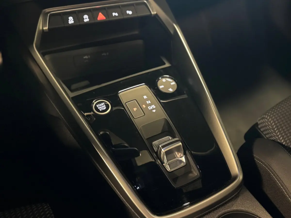 35 TFSI S edition / 3x S-Line / Pano / Virtual / Stoelverwarming / Carplay / DAB