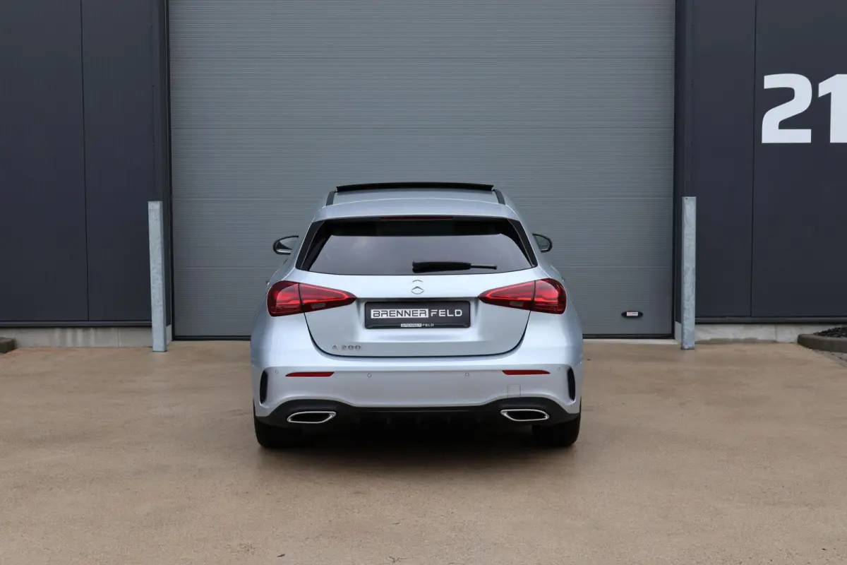 200 AMG Line / Panoramadak / Memory Stoelen / Keyless-Go / 360 Camera / Stuurwielverwarming