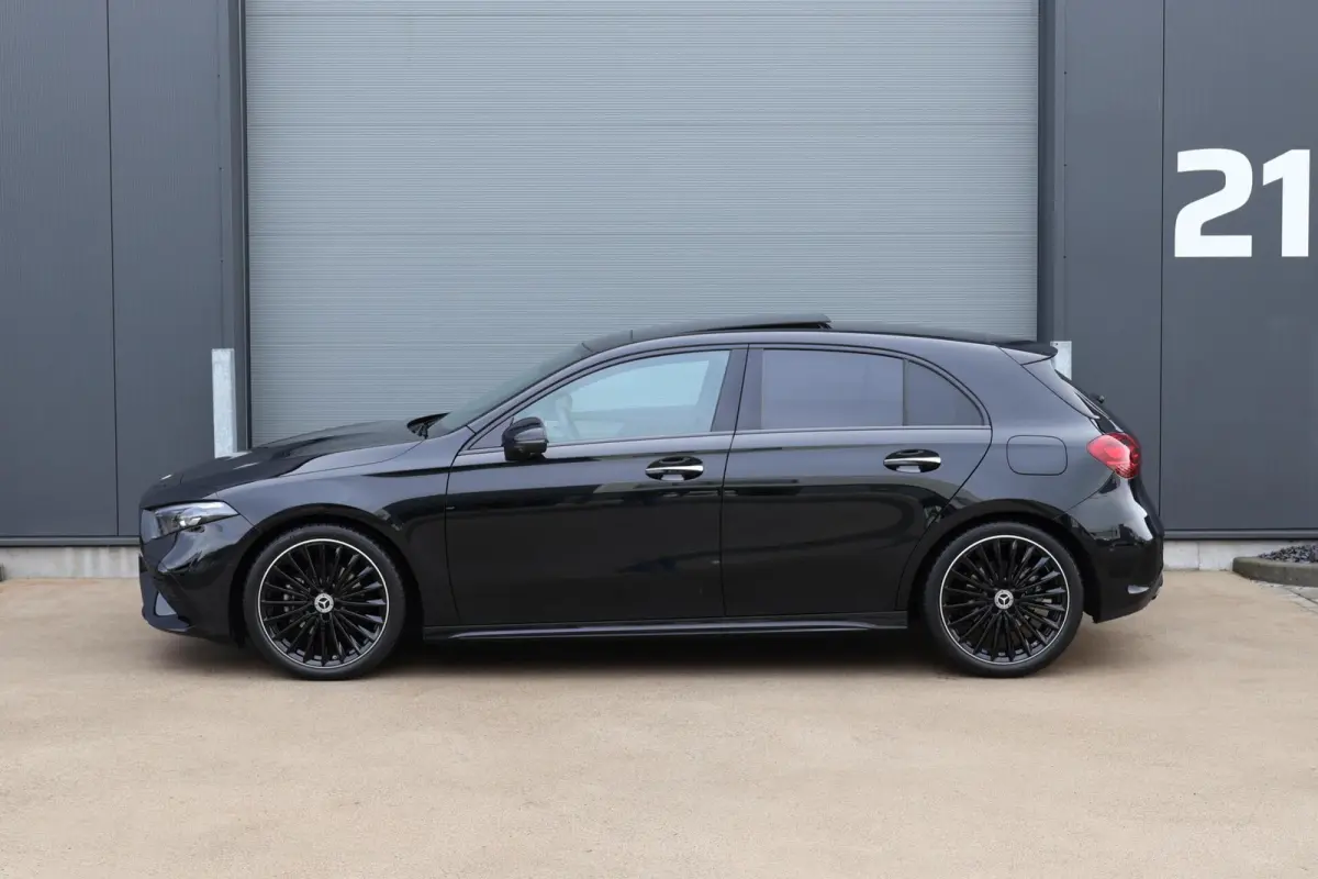 200 AMG Line / Panoramadak / Burmester Surround / Keyless-Go / 360 Camera / Stuurwielverwarming / Special Edition