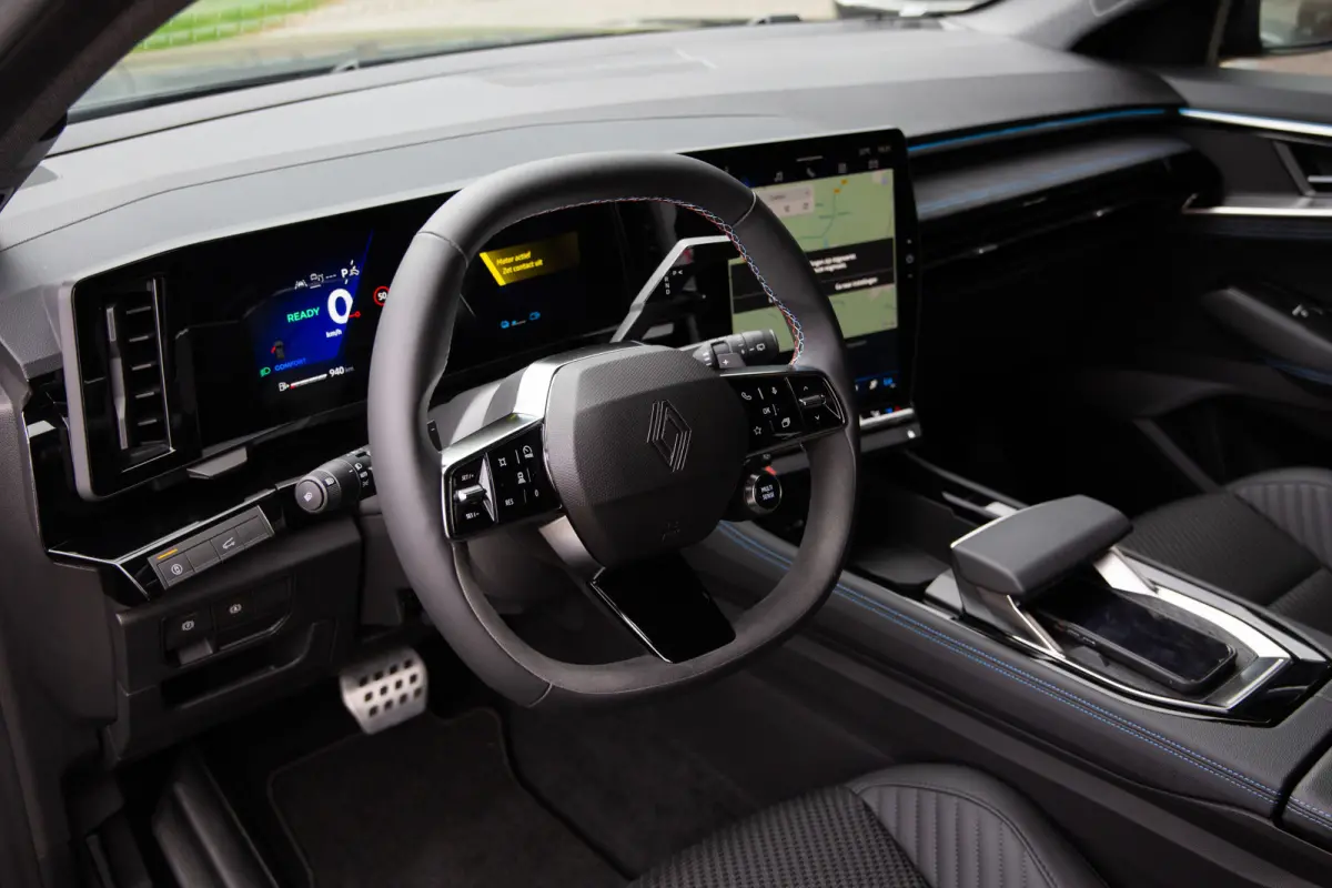 1.2 E-Tech full hybrid 200 esprit Alpine , Adap. cruise, Voorruitverwarming, Achteruitrijcamera,