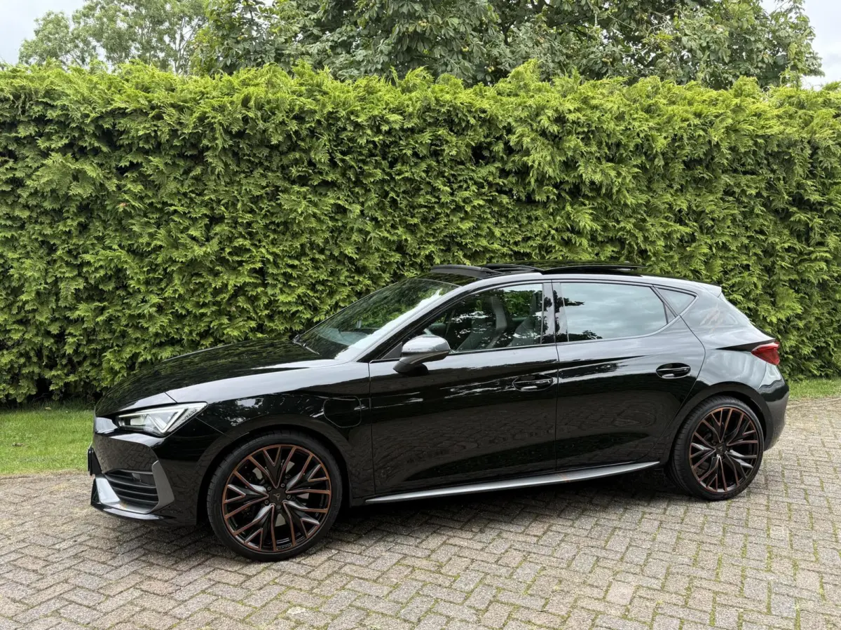 1.4 e-Hybrid VZ Copper Edition|PANO|245PK