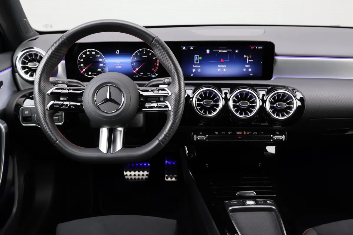 200 AMG Line / Keyless-Go / 360 Camera / Soundsystem / Stoelverwarming