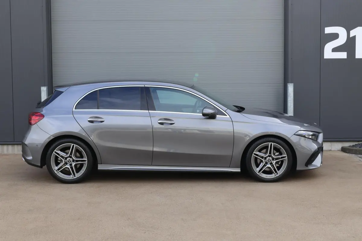 200 AMG Line / Keyless-Go / 360 Camera / Soundsystem / Stoelverwarming