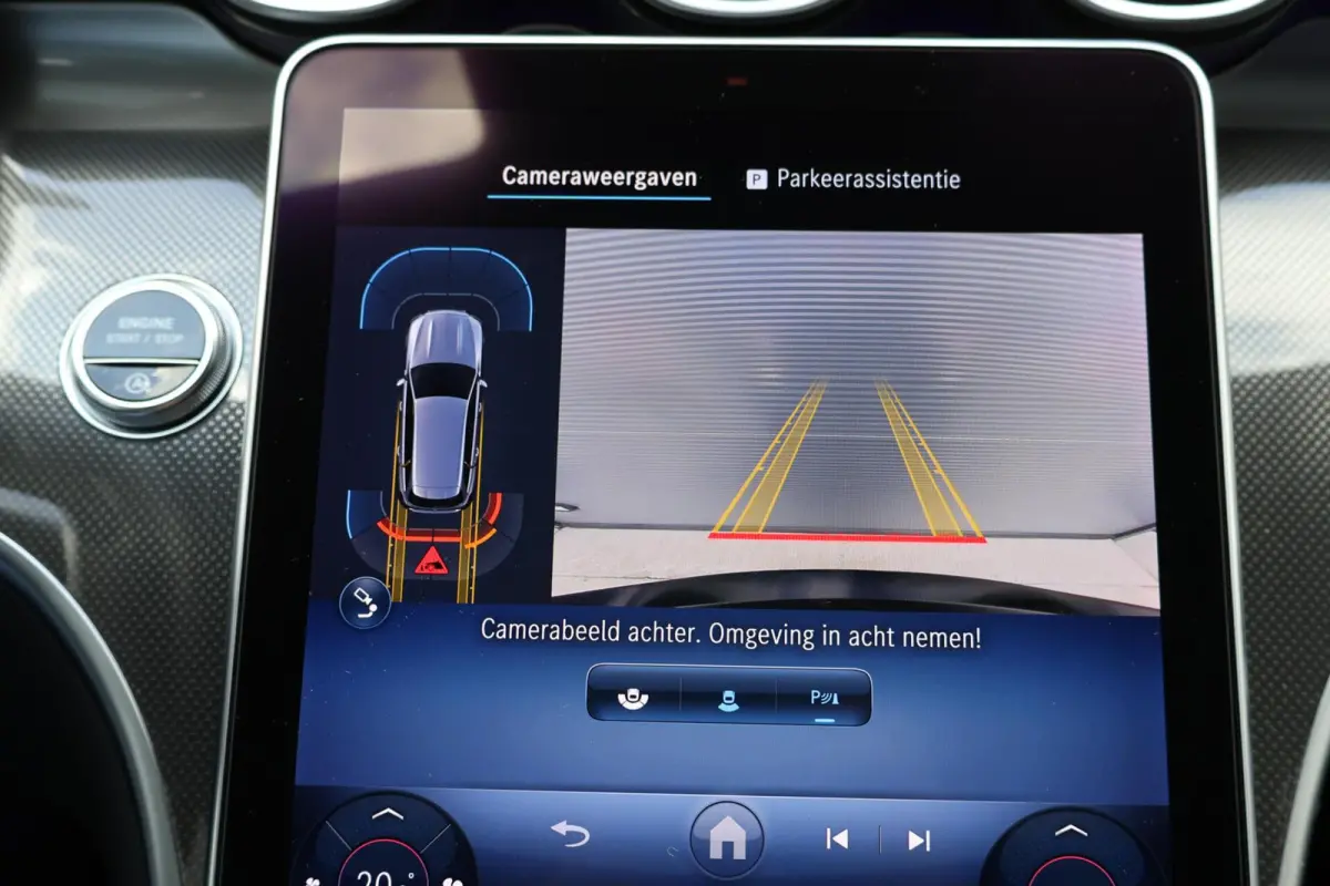 220 d AMG Line / Panoramadak / Burmester Surround / Massage Stoelen / Night Pakket / Trekhaak Wegklapbaar