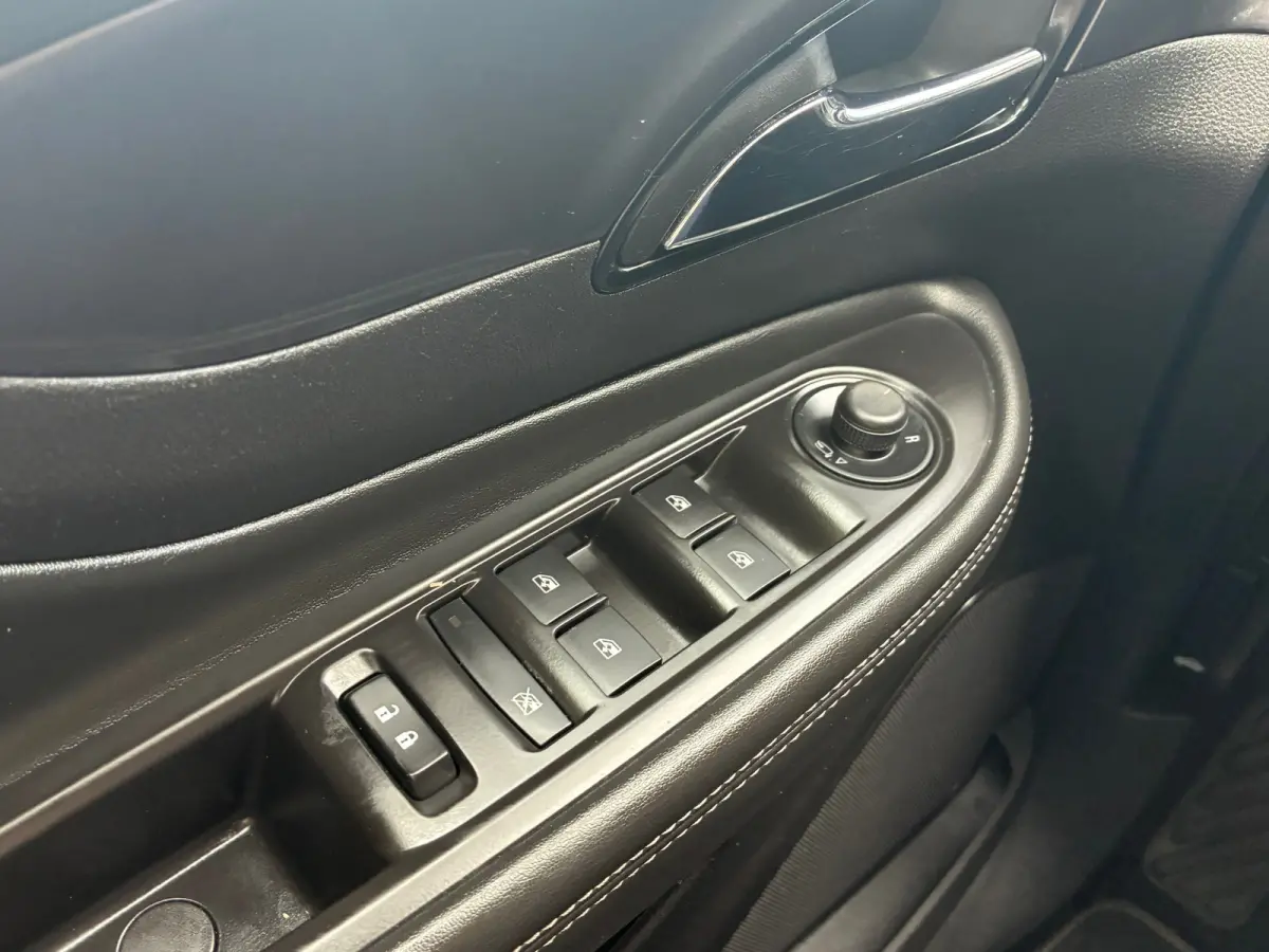 1.4 Turbo Innovation | Automaat + Bom vol nu € 12.975!!!