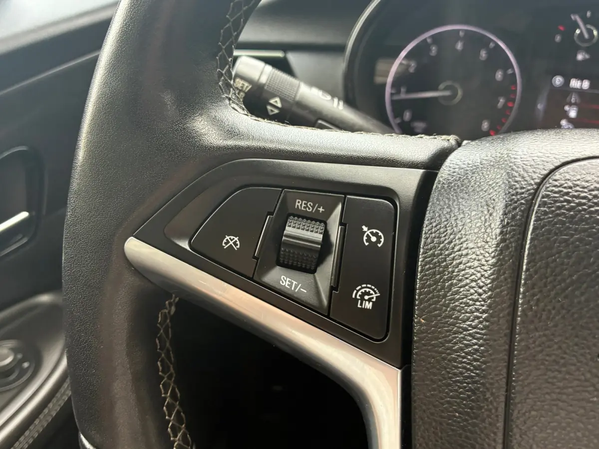 1.4 Turbo Innovation | Automaat + Bom vol nu € 12.975!!!