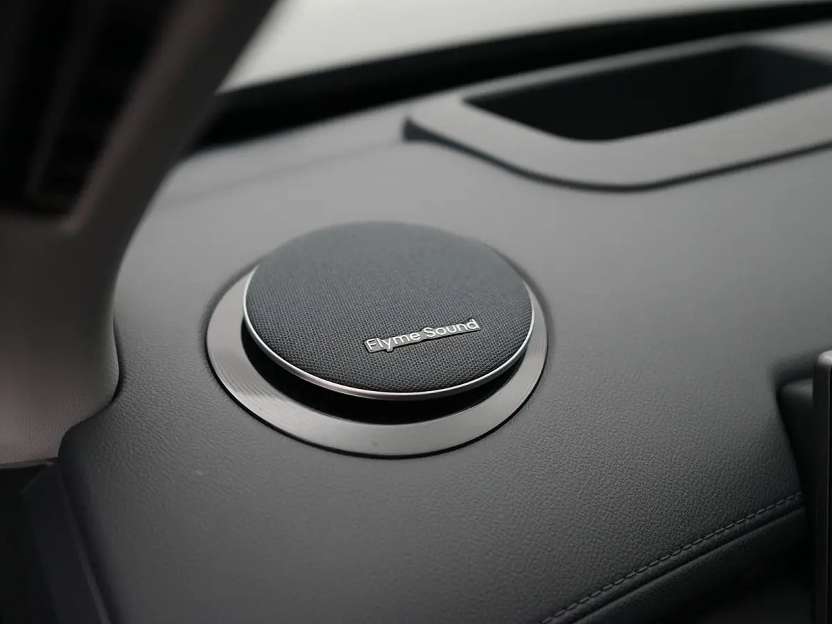 1.5 Max+ 29,8 kWh | 136km WLTP | Full Options | Panoramadak | Flyme Audio | 360° Camera |