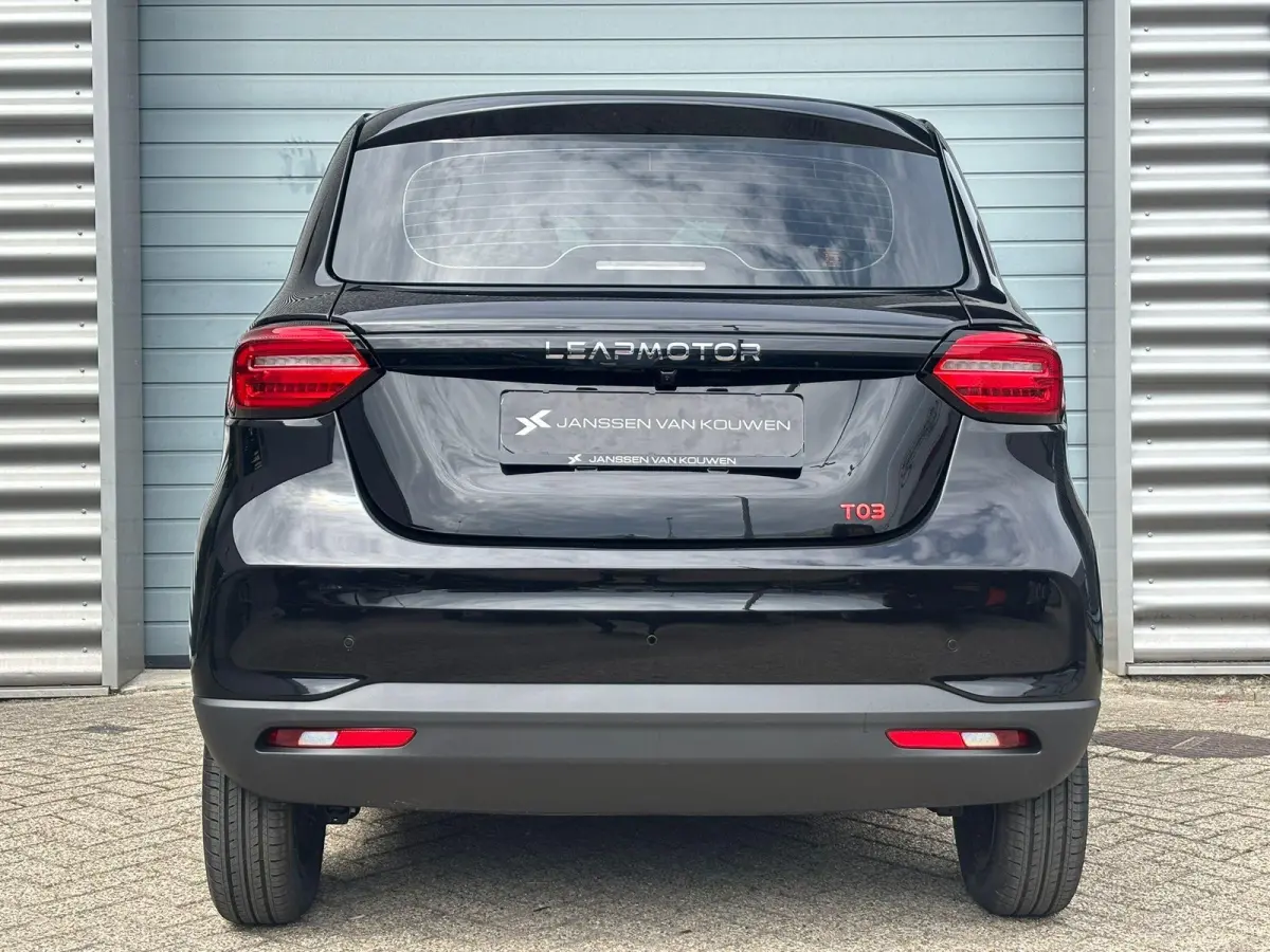 Design 37.3 kWh JVK Special e-DITION / Privacy Glass / OVERSTAP VOORDEEL!