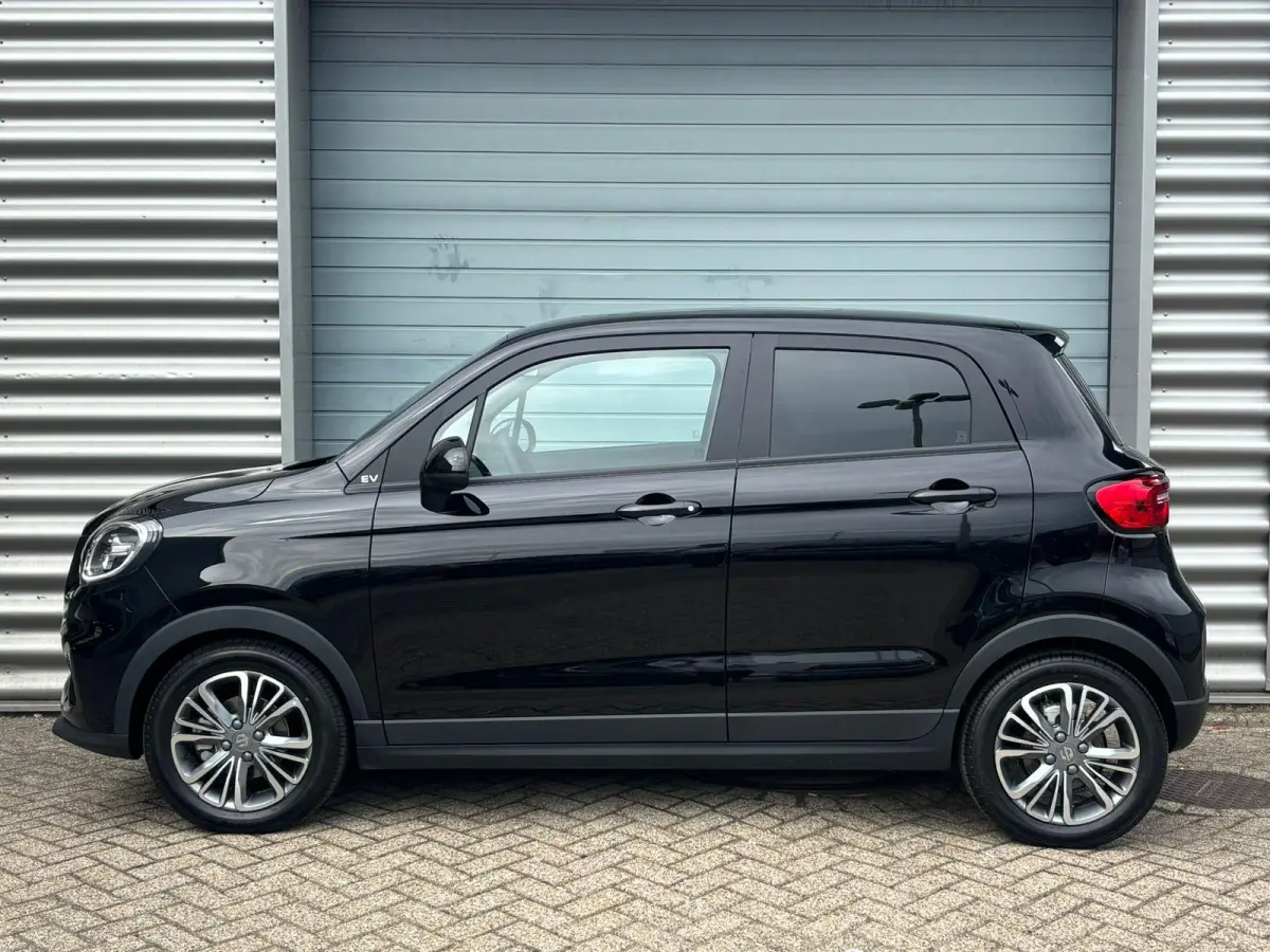 Design 37.3 kWh JVK Special e-DITION / Privacy Glass / OVERSTAP VOORDEEL!