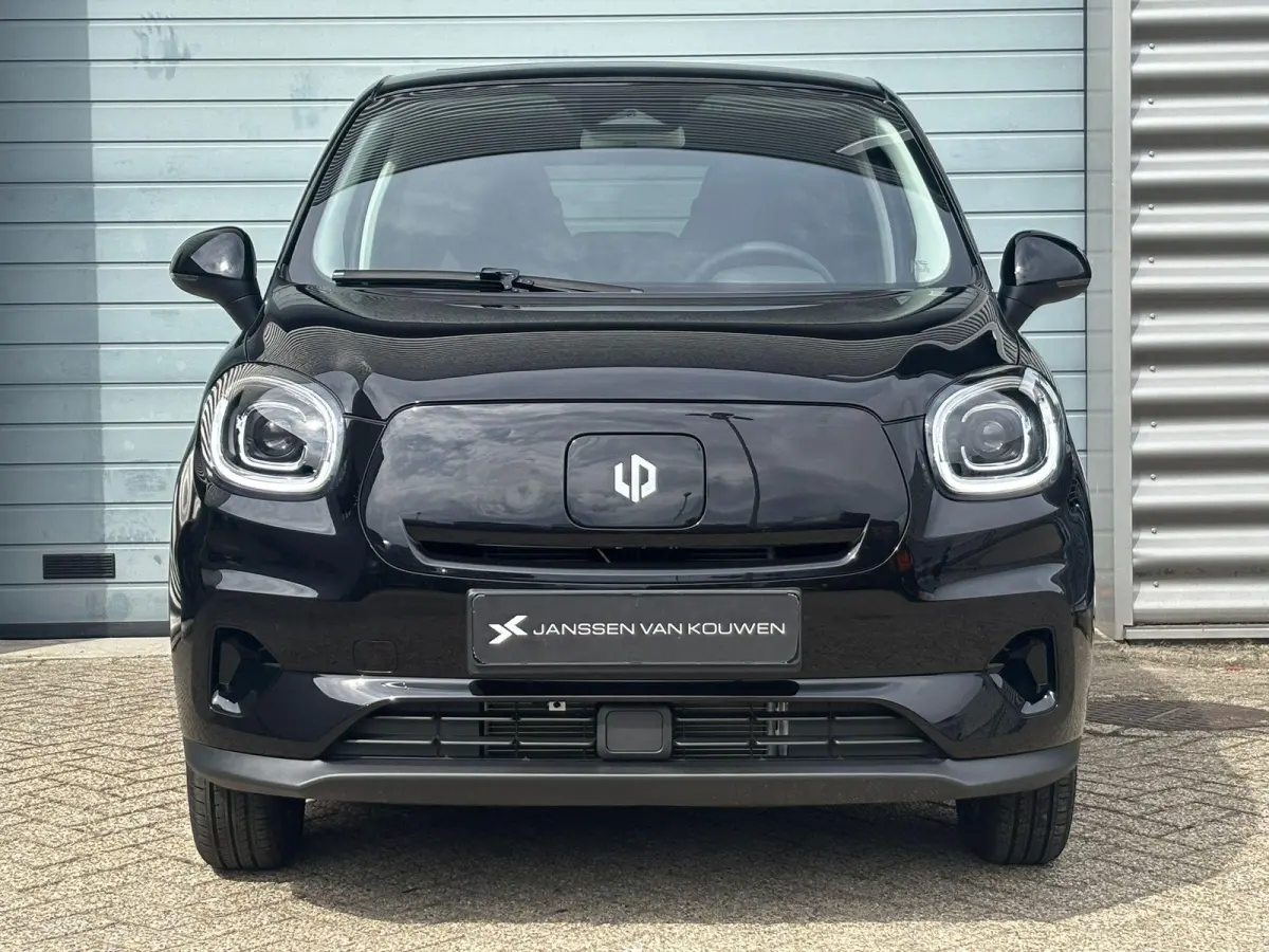 Design 37.3 kWh JVK Special e-DITION / Privacy Glass / OVERSTAP VOORDEEL!