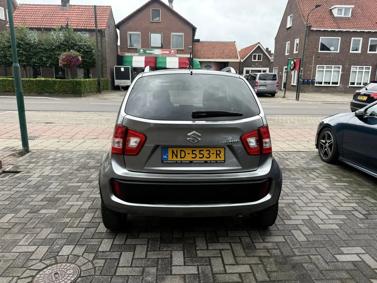1.2 Select Intro,Navigatie, Stoelverwarming,L.M.Velgen,Airco,Dakrails