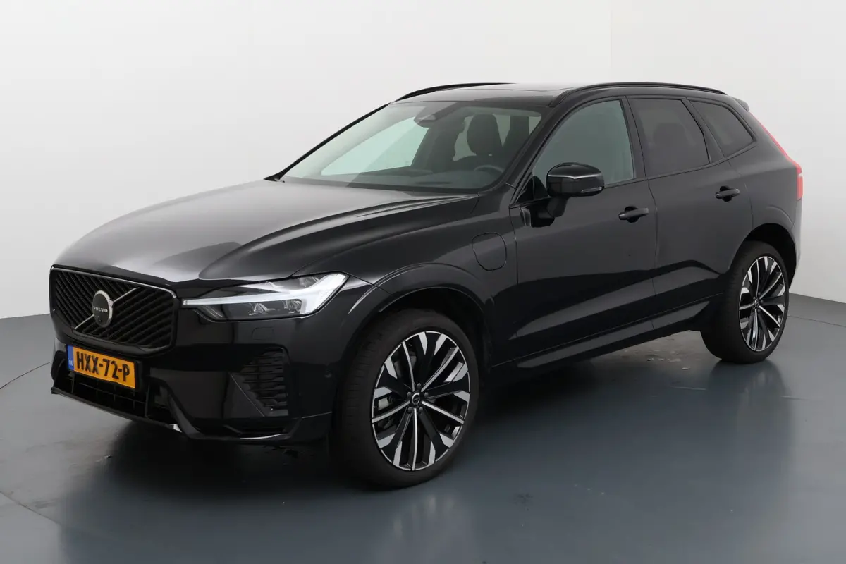 T6 350PK AWD Ultra Dark | 21" | Luchtvering | Trekhaak | facelift | HUD | Priv. glas