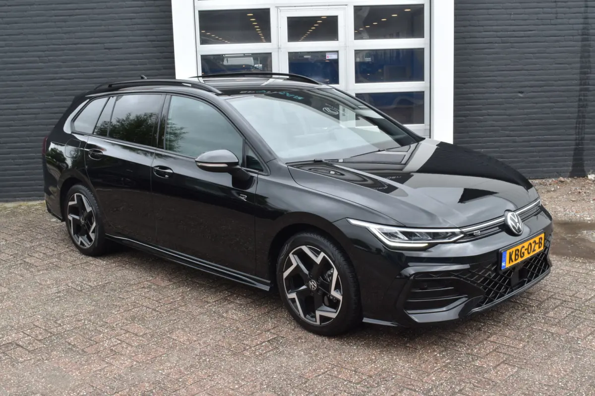 1.5 eTSI 150pk R-Line Edition Automaat | Apple Carplay & Android Auto | Airco ECC | Camera achter | Parkeersensoren voor en achter | Stoel verwarming | Isofix Bevestigingspunten | Zeer Compl