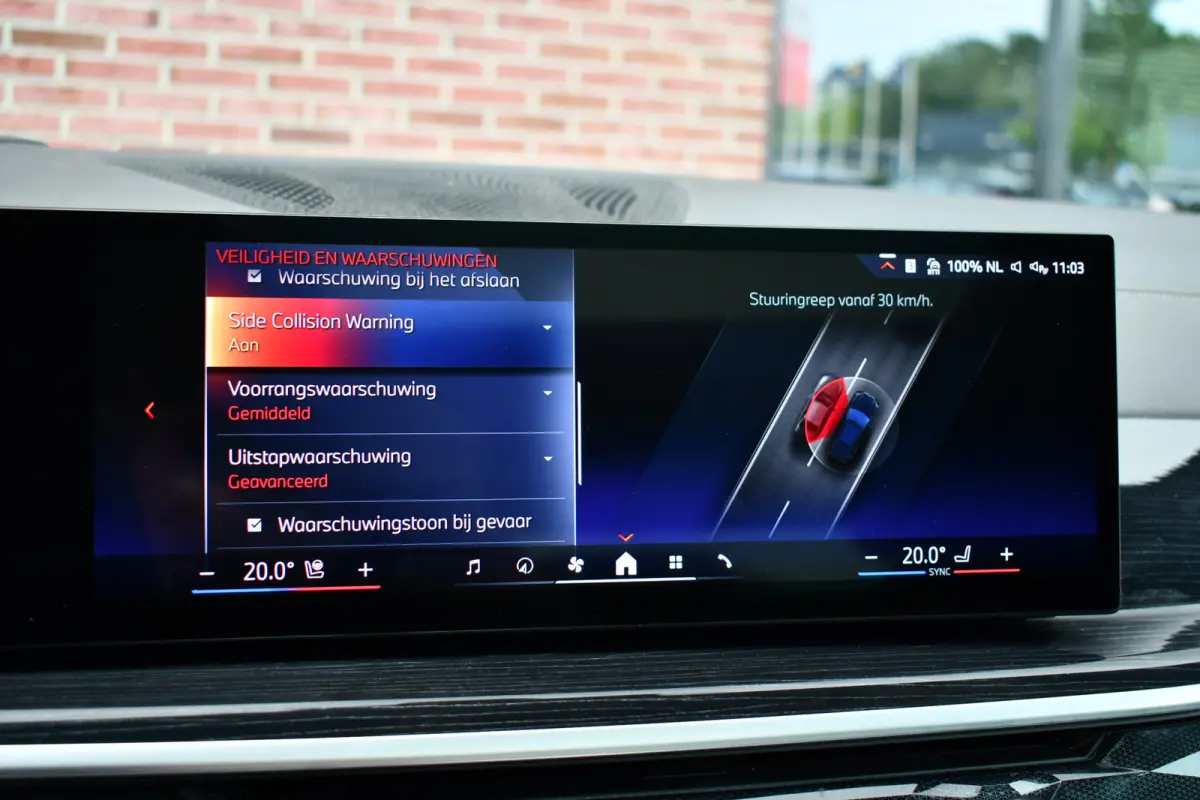 xDrive50e M-Sport Skylounge Comf-stoel ACC 360 HUD H/K 21inch