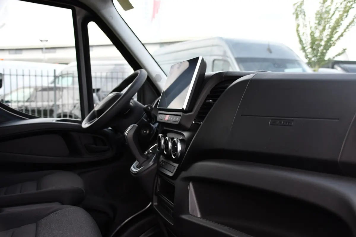 35S18 L2H2 PB Edition FACELIFT! Virtual, Adaptieve Cruise, Camera, Carplay, Automaat, 3500kg Trekhaak, Sensoren, 180pk, Multimedia, Uniek!