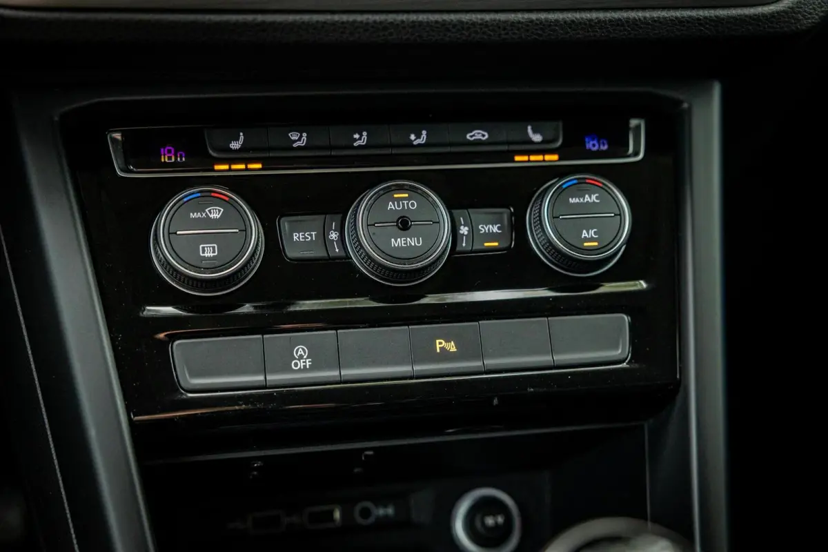 1.6 TDI SCR Comfortline 7p |Nap |Camera