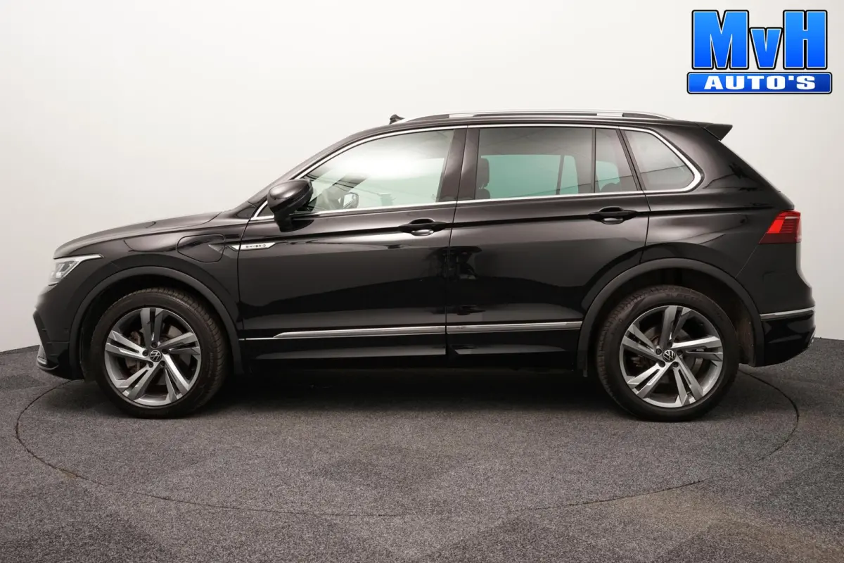 1.4 TSI PHEV R-Line|PANO|STOEL/STUUR.VERW|SOH97%