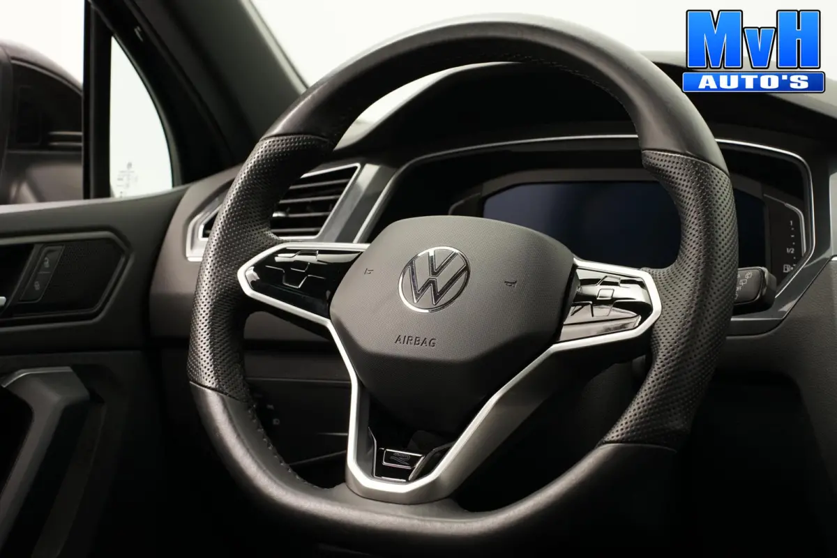 1.4 TSI PHEV R-Line|PANO|STOEL/STUUR.VERW|SOH97%