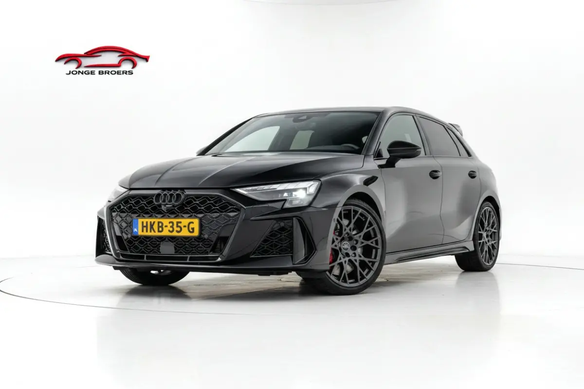 2.5 TFSI RS 3 quattro Pano/Schaalstoelen/Carbon/HuD