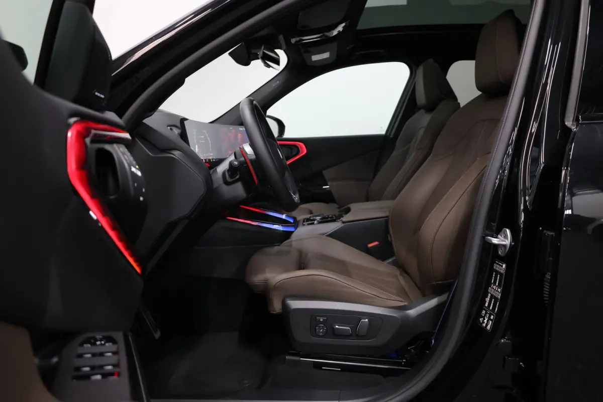M50 Xdrive 398PK M-PERFORMANCE/M-SPORT PRO/PANO/HARMAN KARDON/HEAD-UP/360° CAMERA/21" LMV/ACC/ECC/FABRIEKSGARANTIE!