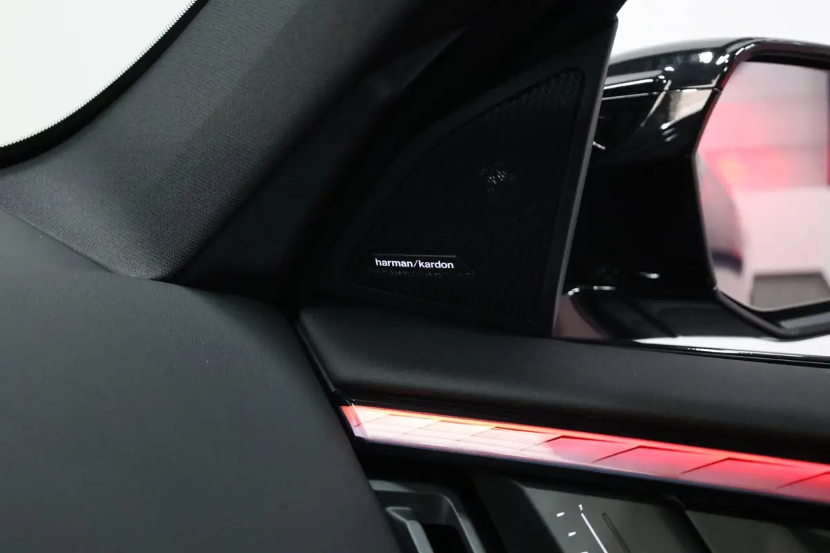 M50 Xdrive 398PK M-PERFORMANCE/M-SPORT PRO/PANO/HARMAN KARDON/HEAD-UP/360° CAMERA/21" LMV/ACC/ECC/FABRIEKSGARANTIE!