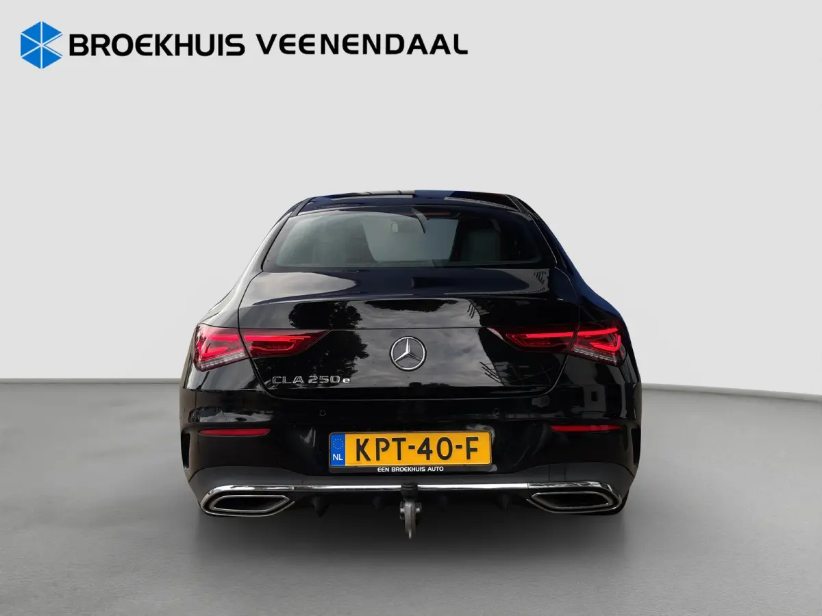 250 e AMG Line | Trekhaak | Camera | Cruise Control | Sfeer Verlichting |