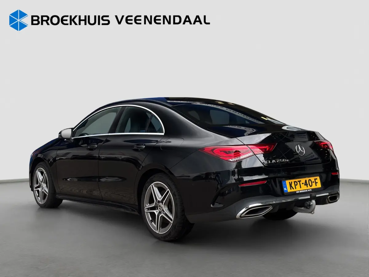 250 e AMG Line | Trekhaak | Camera | Cruise Control | Sfeer Verlichting |