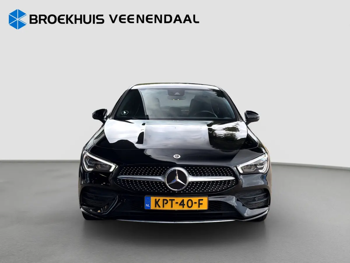 250 e AMG Line | Trekhaak | Camera | Cruise Control | Sfeer Verlichting |
