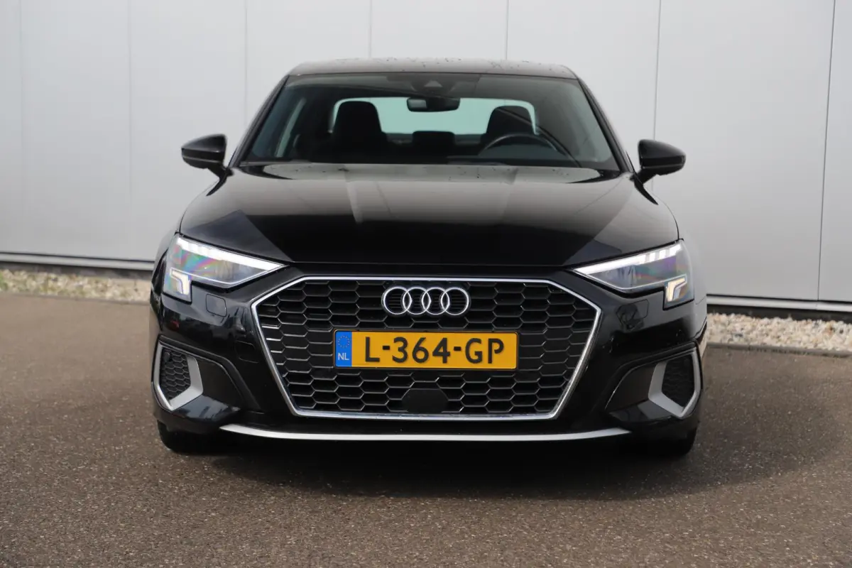 30 TFSI Business edition Automaat Sportstoelen LMV Full LED Navigatie Carplay Android Climate Cruise Control