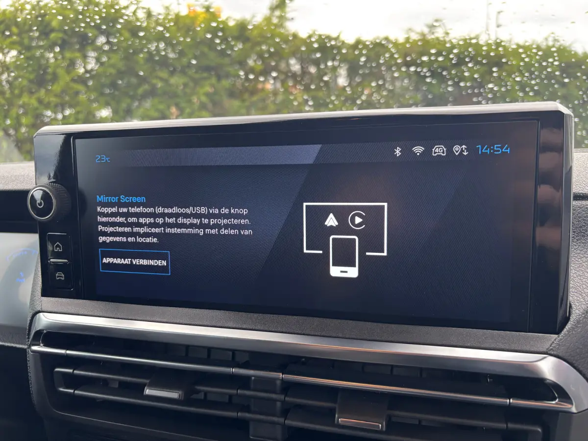 EV L2 75 kWh Dynamic By Revolve | Betimmering | Camera | Stoelverwarming | Cruise Control | Navi | CLimate | Leder | Sidesteps | LED | Keyless