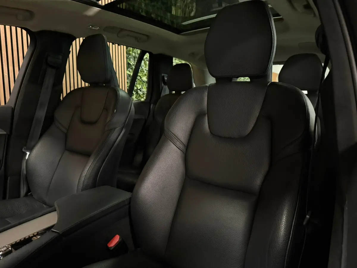 T8 AWD Recharge Ultra Ultimate Bright | 360 Camera | Head-Up Display | Harman Kardon | 455pk | Adaptieve Cruise Control | Stoelverwarming voor+achter | Stuurwielverwarming | Schuifdak | 20 I