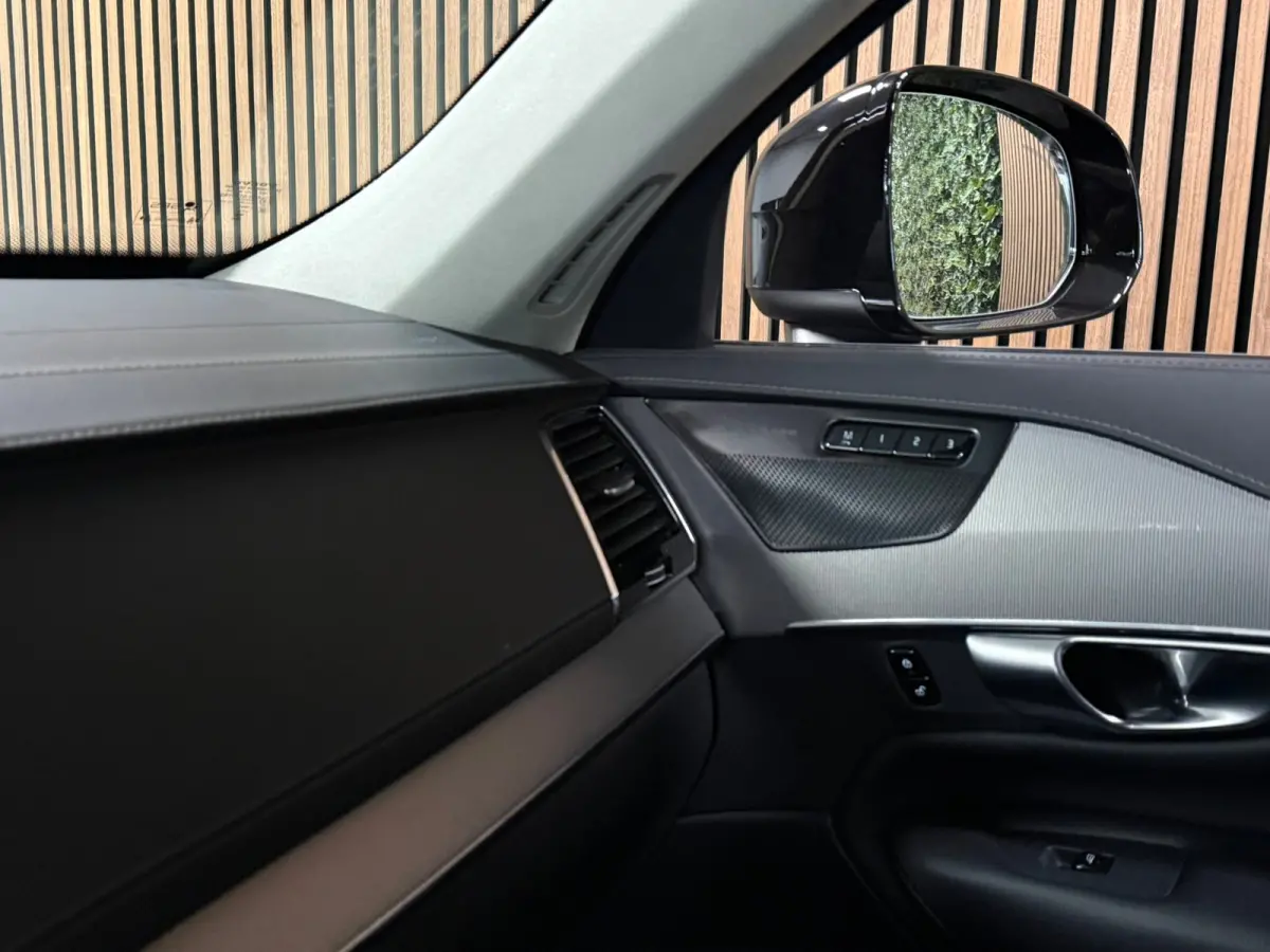 T8 AWD Recharge Ultra Ultimate Bright | 360 Camera | Head-Up Display | Harman Kardon | 455pk | Adaptieve Cruise Control | Stoelverwarming voor+achter | Stuurwielverwarming | Schuifdak | 20 I