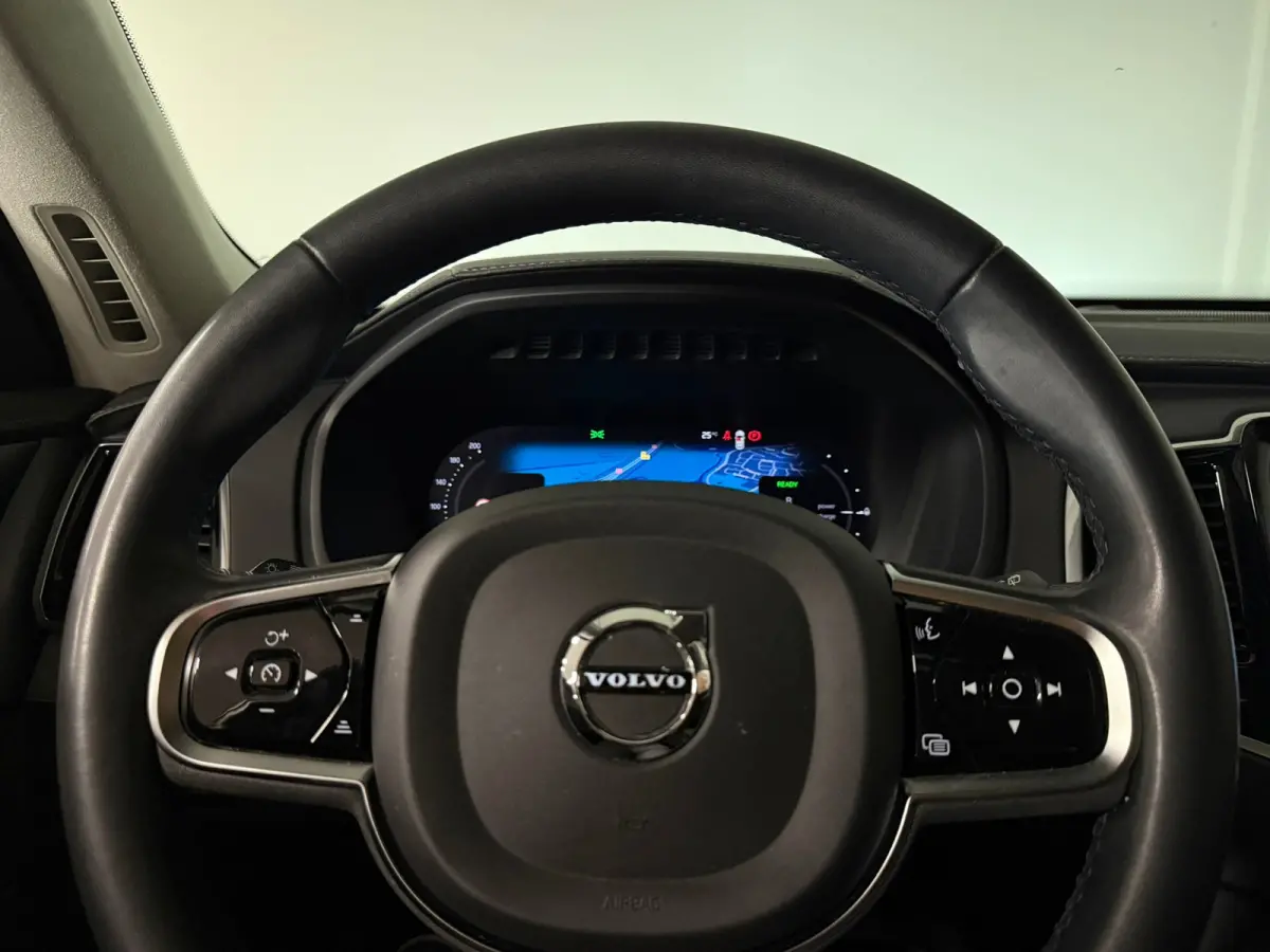 T8 AWD Recharge Ultra Ultimate Bright | 360 Camera | Head-Up Display | Harman Kardon | 455pk | Adaptieve Cruise Control | Stoelverwarming voor+achter | Stuurwielverwarming | Schuifdak | 20 I