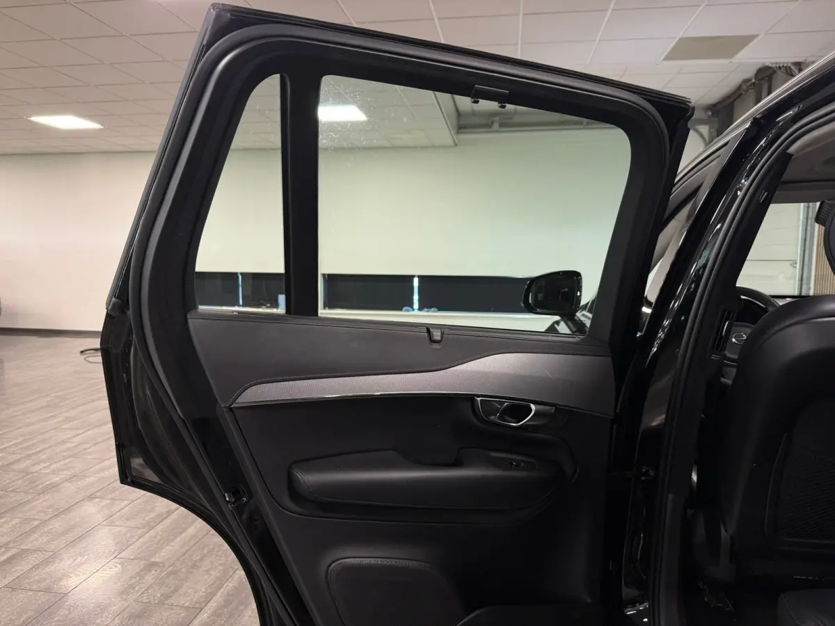 T8 AWD Recharge Ultra Ultimate Bright | 360 Camera | Head-Up Display | Harman Kardon | 455pk | Adaptieve Cruise Control | Stoelverwarming voor+achter | Stuurwielverwarming | Schuifdak | 20 I