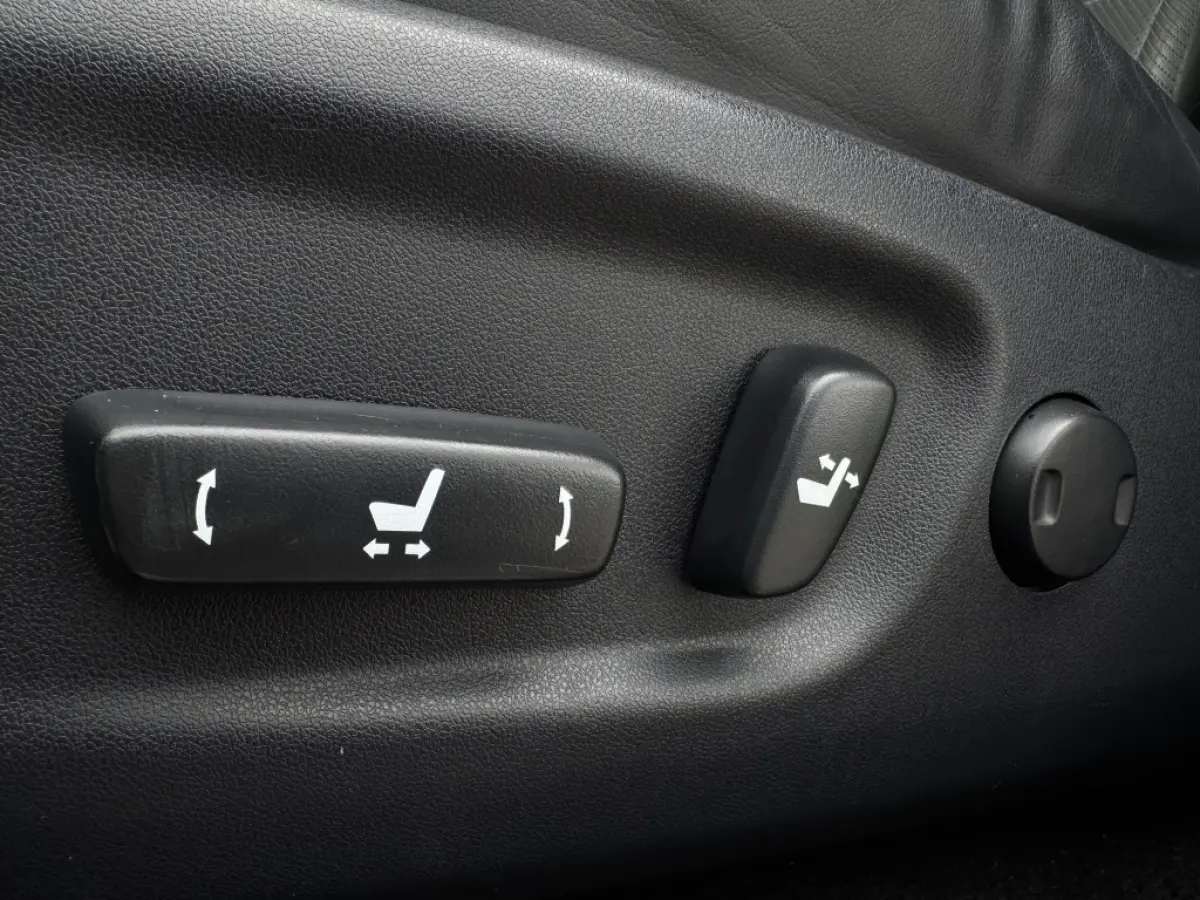 300h AWD F Sport Trekhaak Schuifdak
