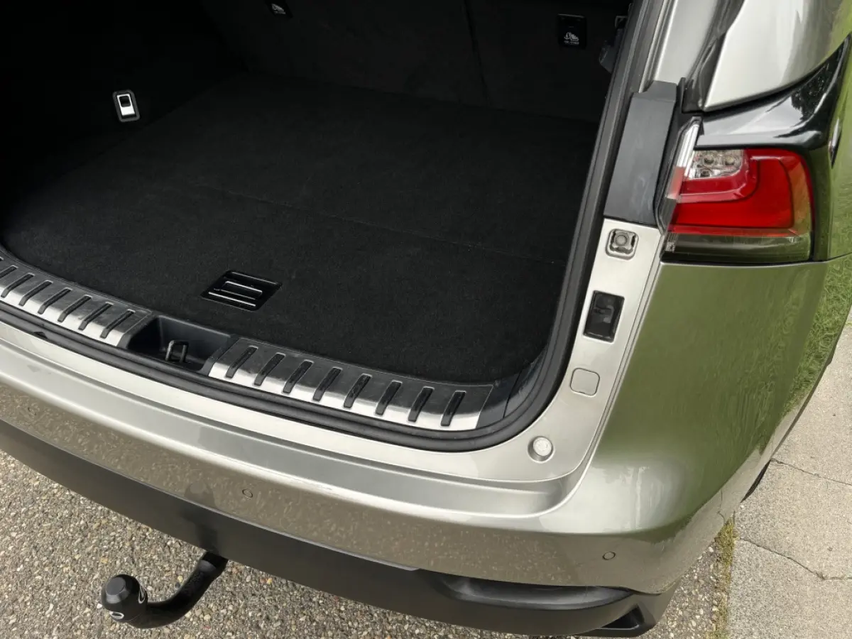 300h AWD F Sport Trekhaak Schuifdak
