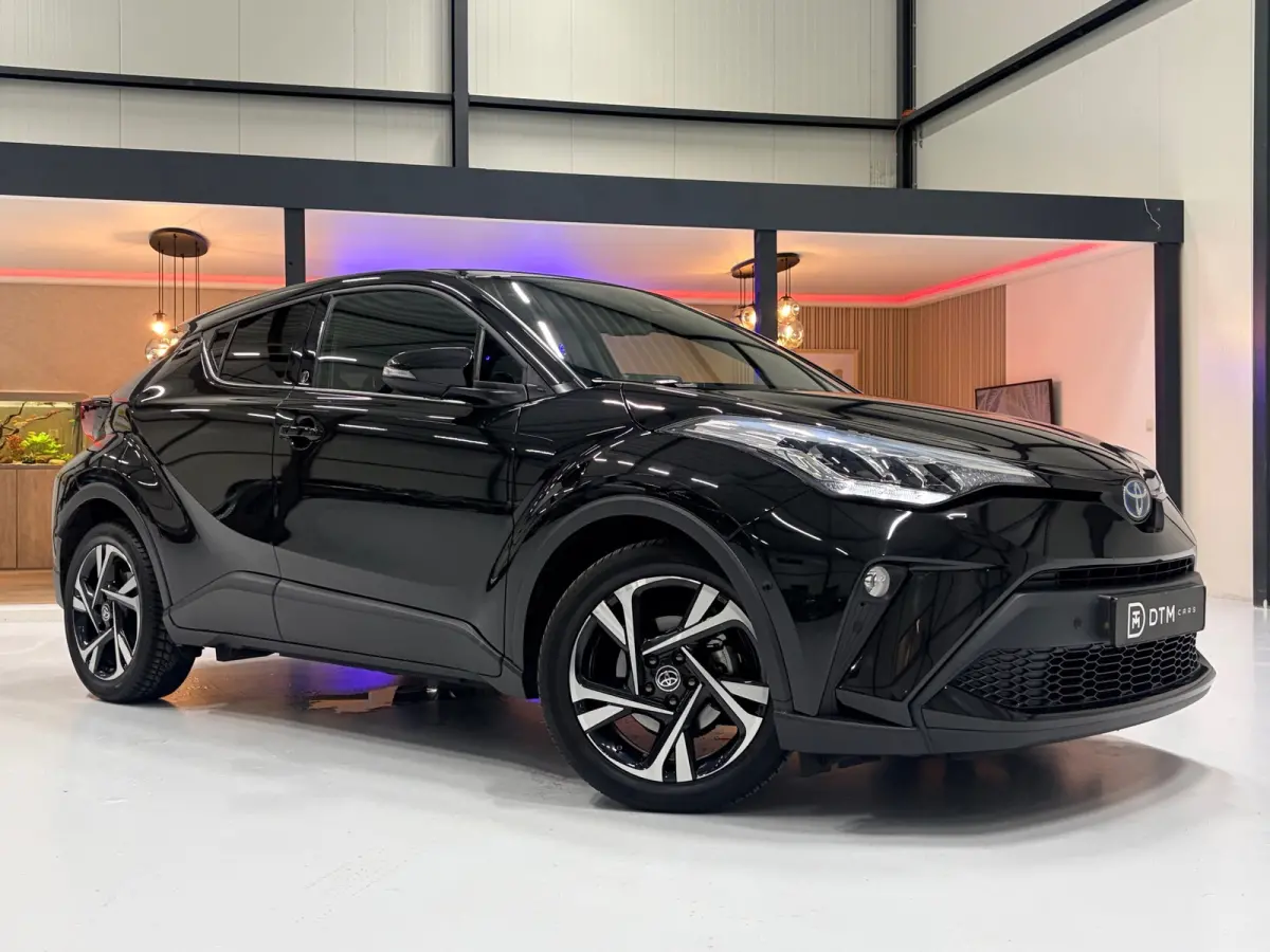 2.0 Hybrid Dynamic| Carplay|Led|Navigatie|Camera |ACC|Stoelverwarming + Stuur