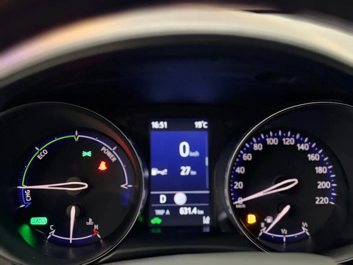 2.0 Hybrid Dynamic| Carplay|Led|Navigatie|Camera |ACC|Stoelverwarming + Stuur