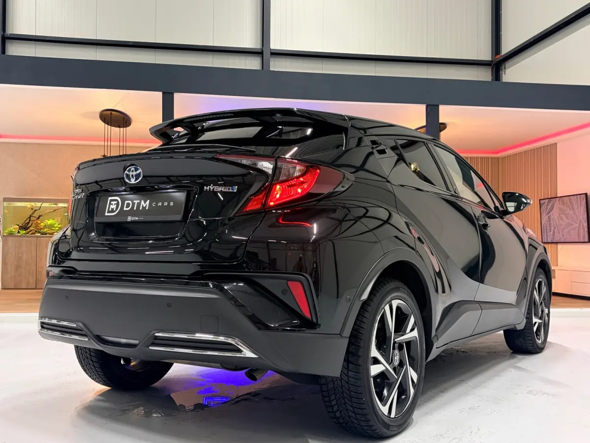 2.0 Hybrid Dynamic| Carplay|Led|Navigatie|Camera |ACC|Stoelverwarming + Stuur