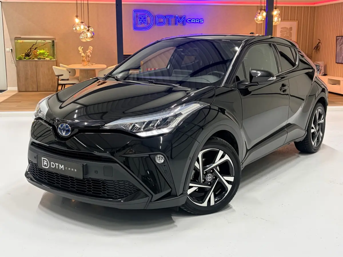 2.0 Hybrid Dynamic| Carplay|Led|Navigatie|Camera |ACC|Stoelverwarming + Stuur