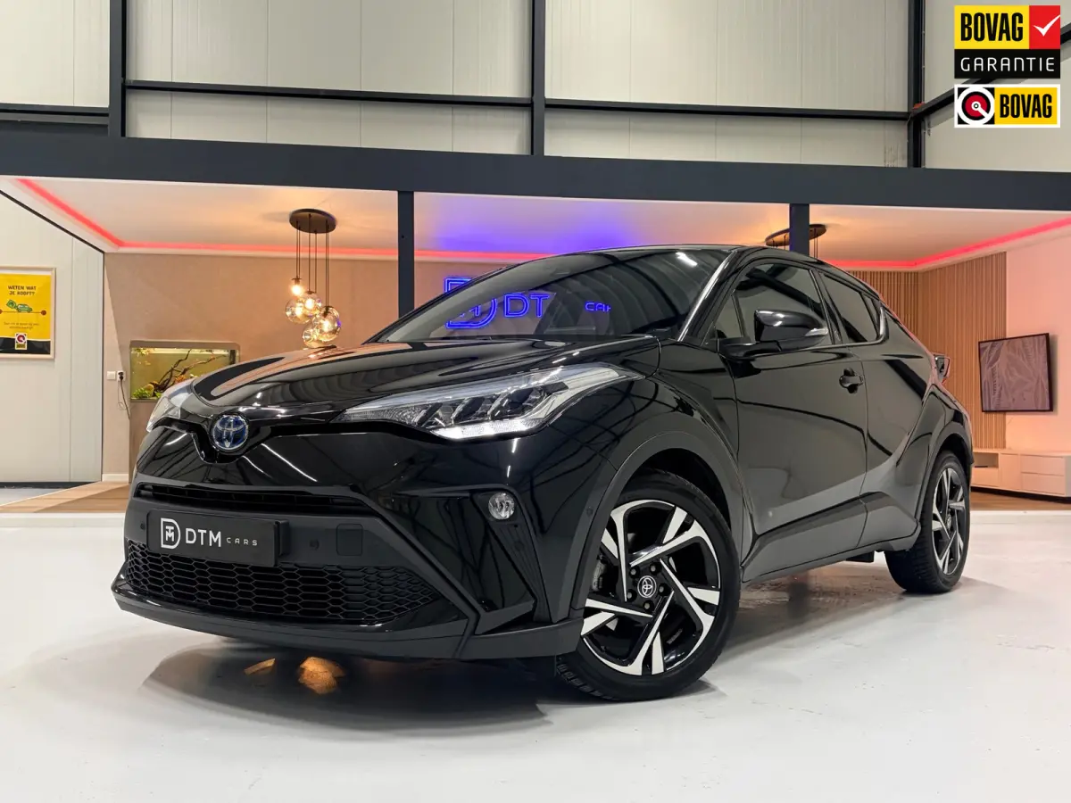 2.0 Hybrid Dynamic| Carplay|Led|Navigatie|Camera |ACC|Stoelverwarming + Stuur