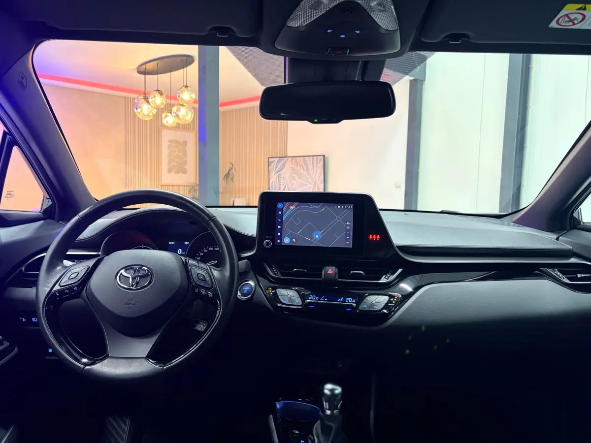 2.0 Hybrid Dynamic| Carplay|Led|Navigatie|Camera |ACC|Stoelverwarming + Stuur