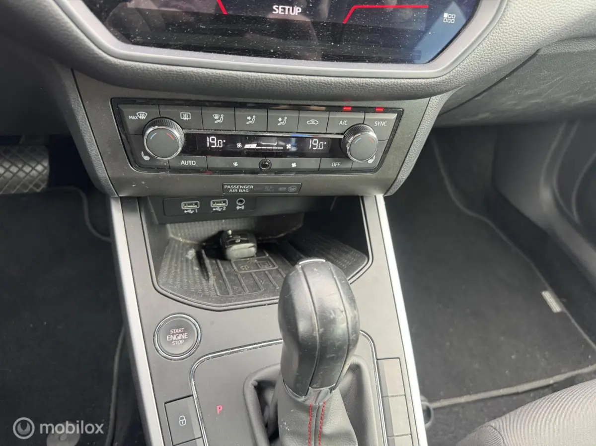 1.0 TSI FR | Stoelverwarming | Carplay