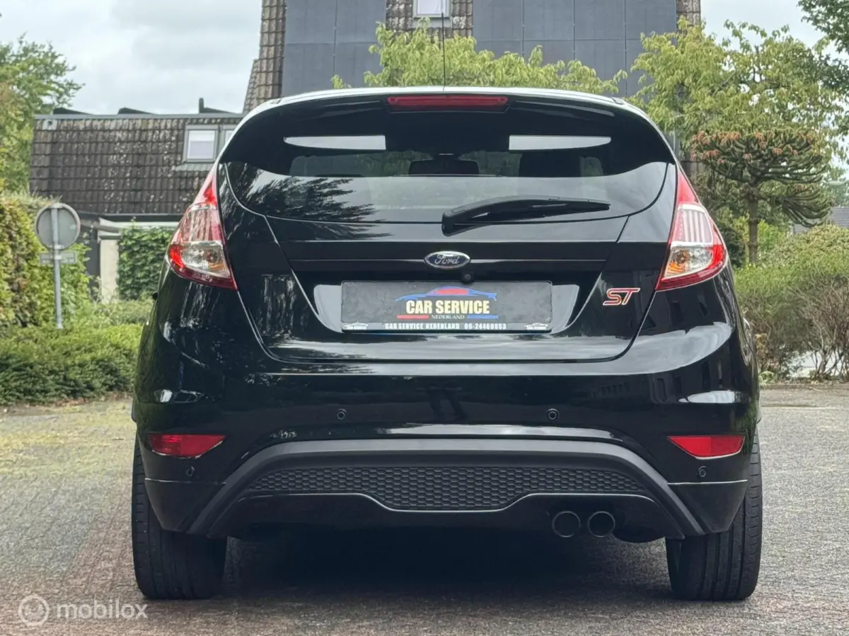 1.6 ST 134KW/STLVW/PDC/NAVI/CAMERA/LMV/KEYLESS
