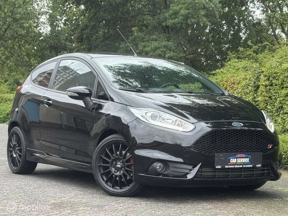 1.6 ST 134KW/STLVW/PDC/NAVI/CAMERA/LMV/KEYLESS
