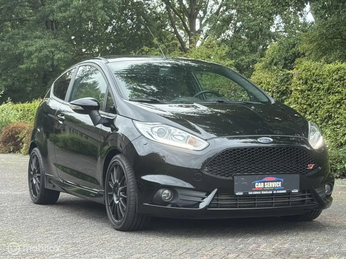 1.6 ST 134KW/STLVW/PDC/NAVI/CAMERA/LMV/KEYLESS