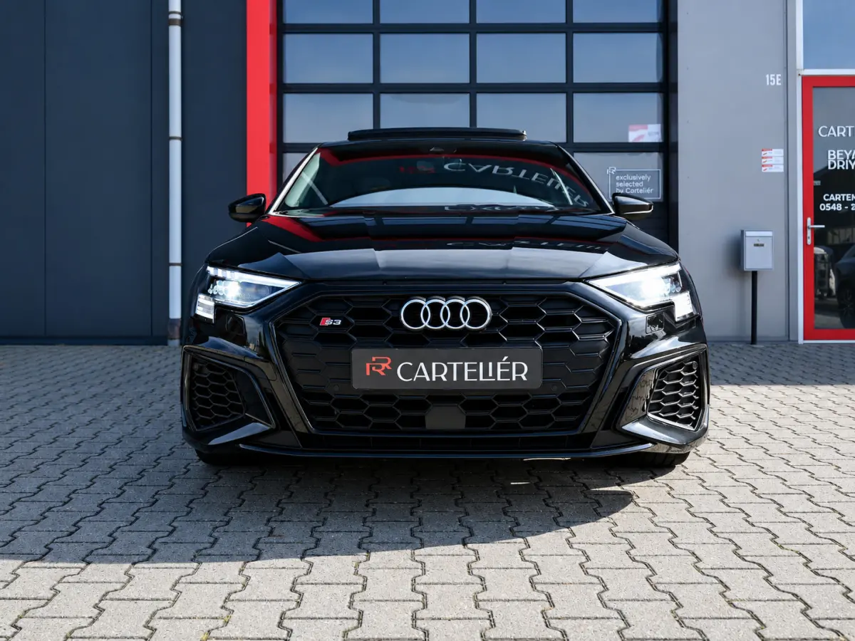 2.0 TFSI S3 Quattro 310PK | Pano | B&O | Head-Up | Alcantara RS Seats | Keyless | Digital Dash | Memory | Carplay | Matrix Led | ACC | Lane Assist | Ambient Sfeerverlichting | Dodehoek Detec