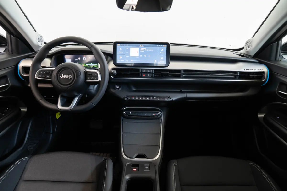 1.2 e-Hybrid Summit | Navigatie | Camera | Keyless | Elektrische Achterklep | Stoelverwarming | Verwarmd voorraam | Apple Carplay & Android Auto |